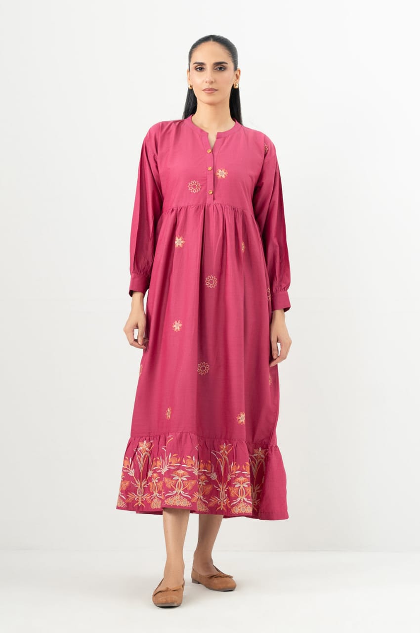 ZEEN 1 PIECE EMBROIDERED SHIRT MODEL WEAR