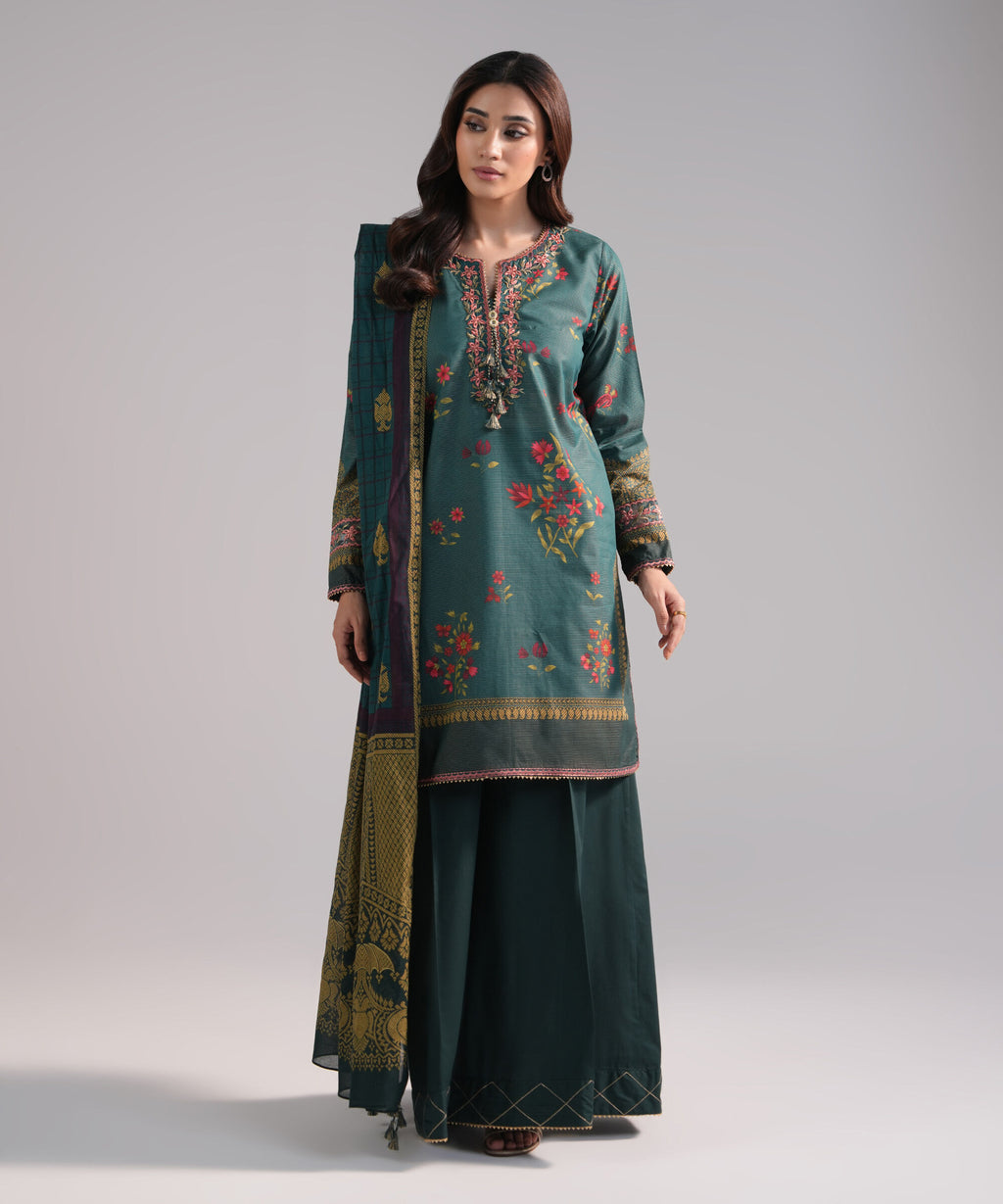 Sapphire 3-Piece Embroidered Lawn Suit