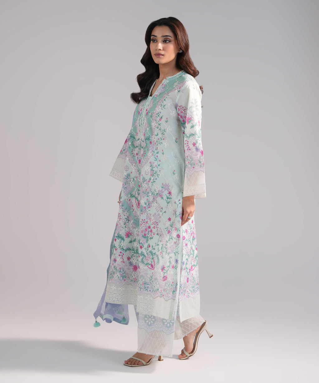 Sapphire 3 Piece Embroidered Lawn Suit