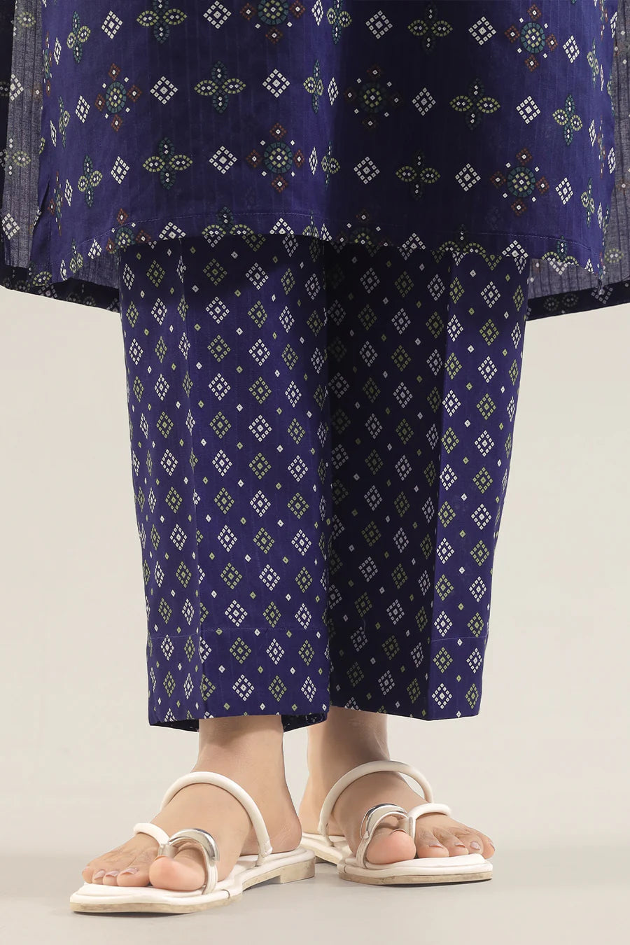 Saya | Printed Lawn Stitched 2 Piece (Shirt/Trouser)