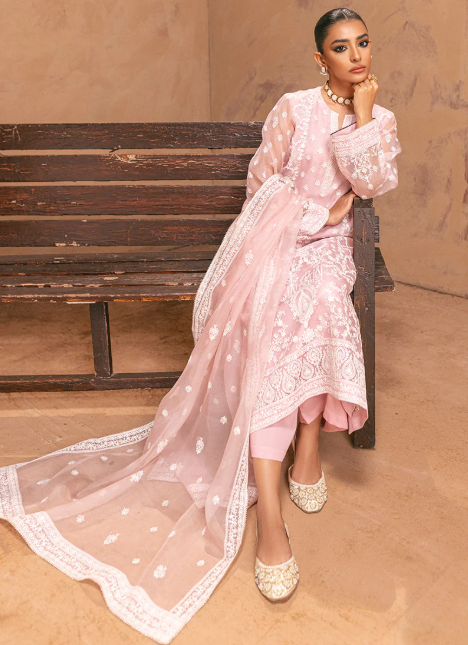 Image 3-Piece Embroidered