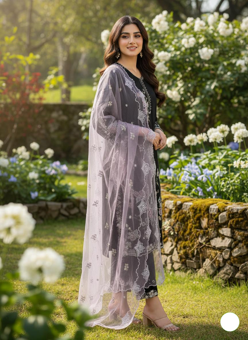 Image 3-piece Embroidered Suit