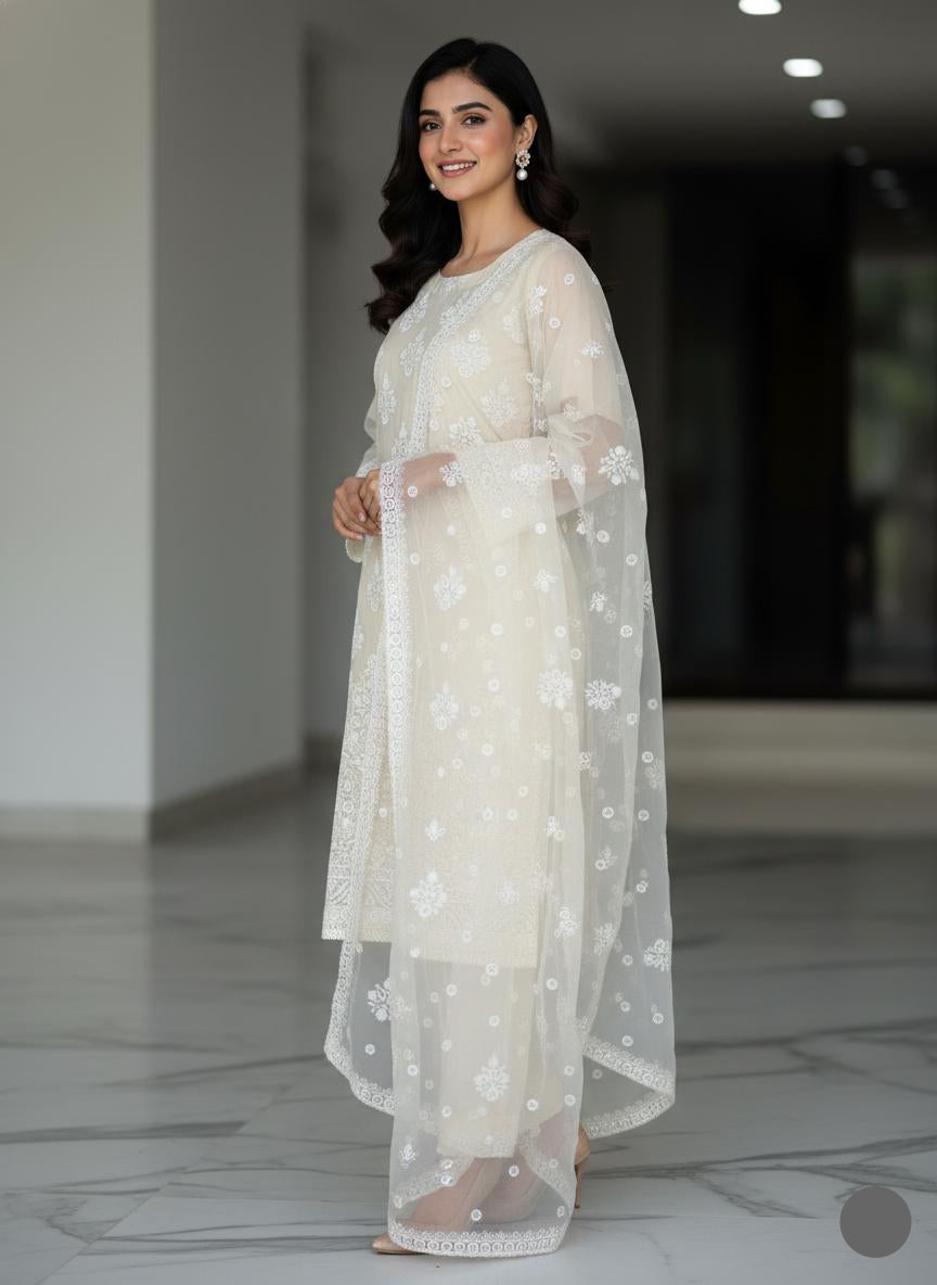 Image 3-piece Embroidered Suit