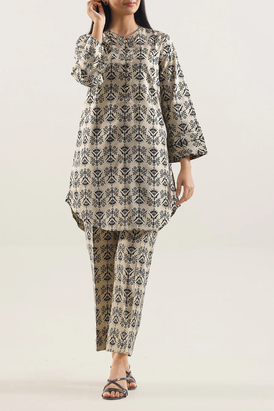 Saya | Printed Lawn Stitched 2 Piece (Shirt/Trouser)